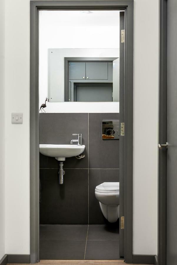 Lancing Beach Apartment. Bagian luar foto